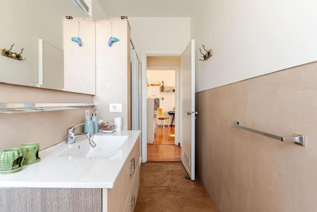 Ferienwohnung Amiro Casa Sea View Torre Genua Exterior foto